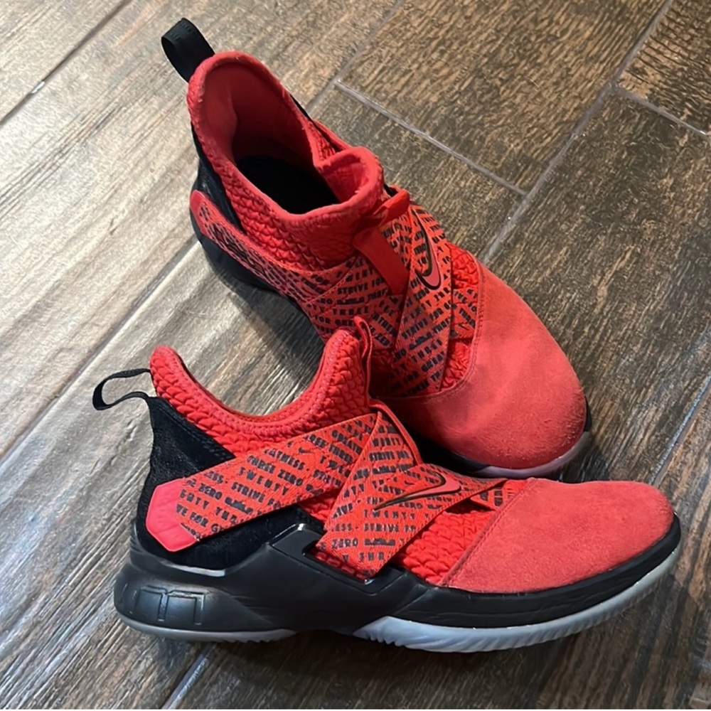 Nike LeBron soldier red and black low top shoes in size 7Y